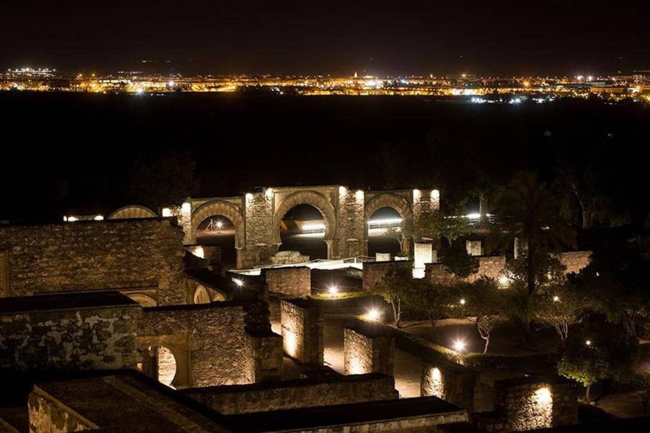 Bajo La Higuera Famorcas Almodóvar del Río Exterior foto